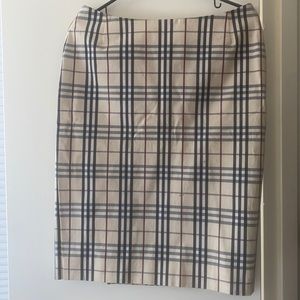 Authentic Burberry knee high skirt